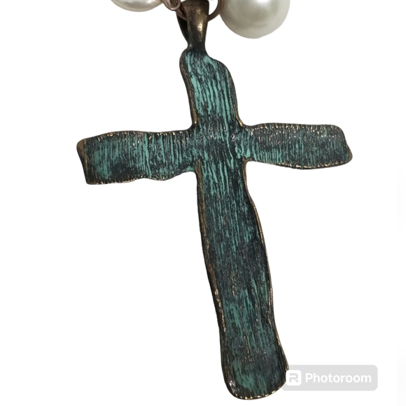 VINTAGE SOUTHWEST STYLE BLUE HOWLITE BEADED NECKLACE WITH FAITH CROSS PENDANT - Picture 6 of 8